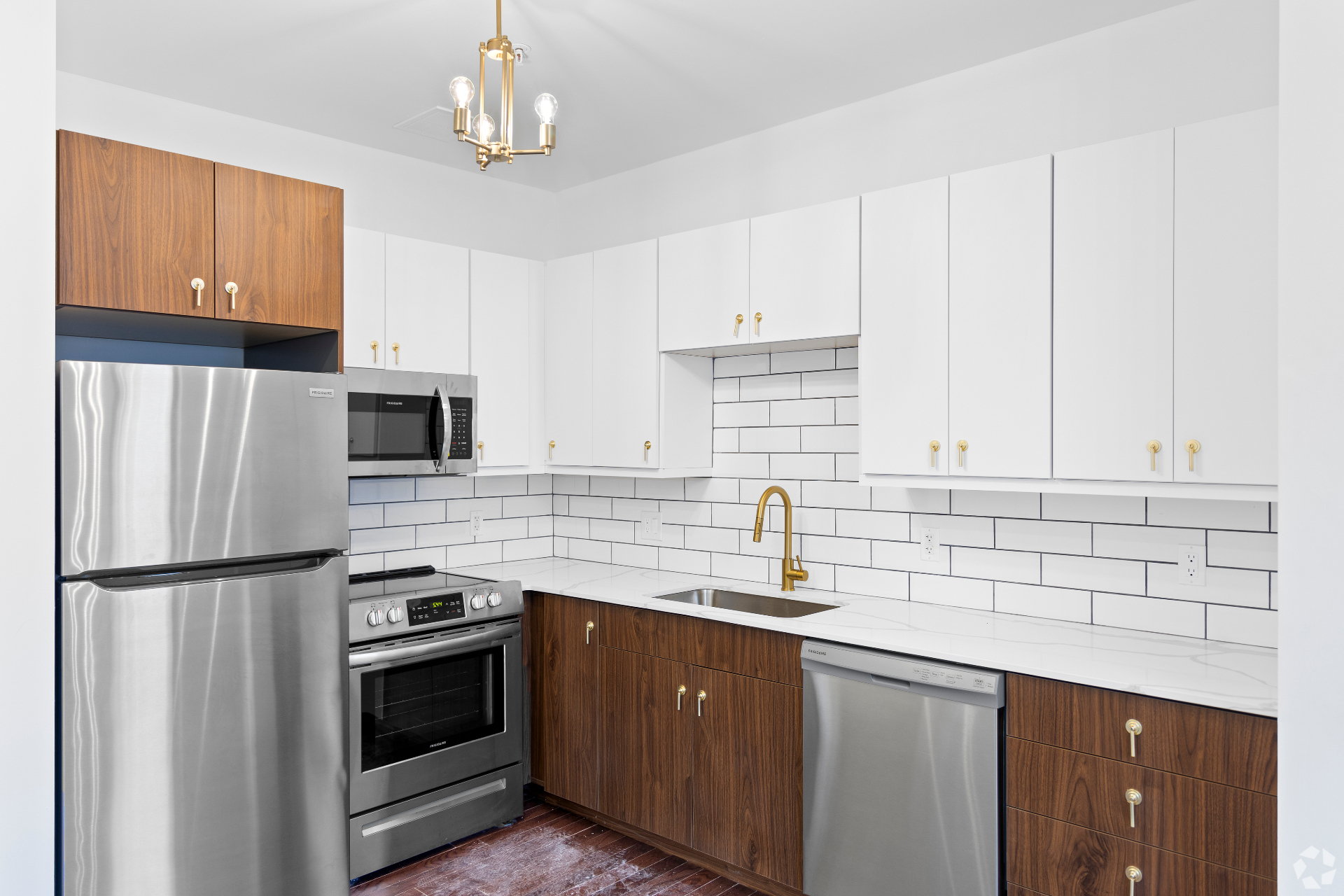 Home Telephone - Photo 2