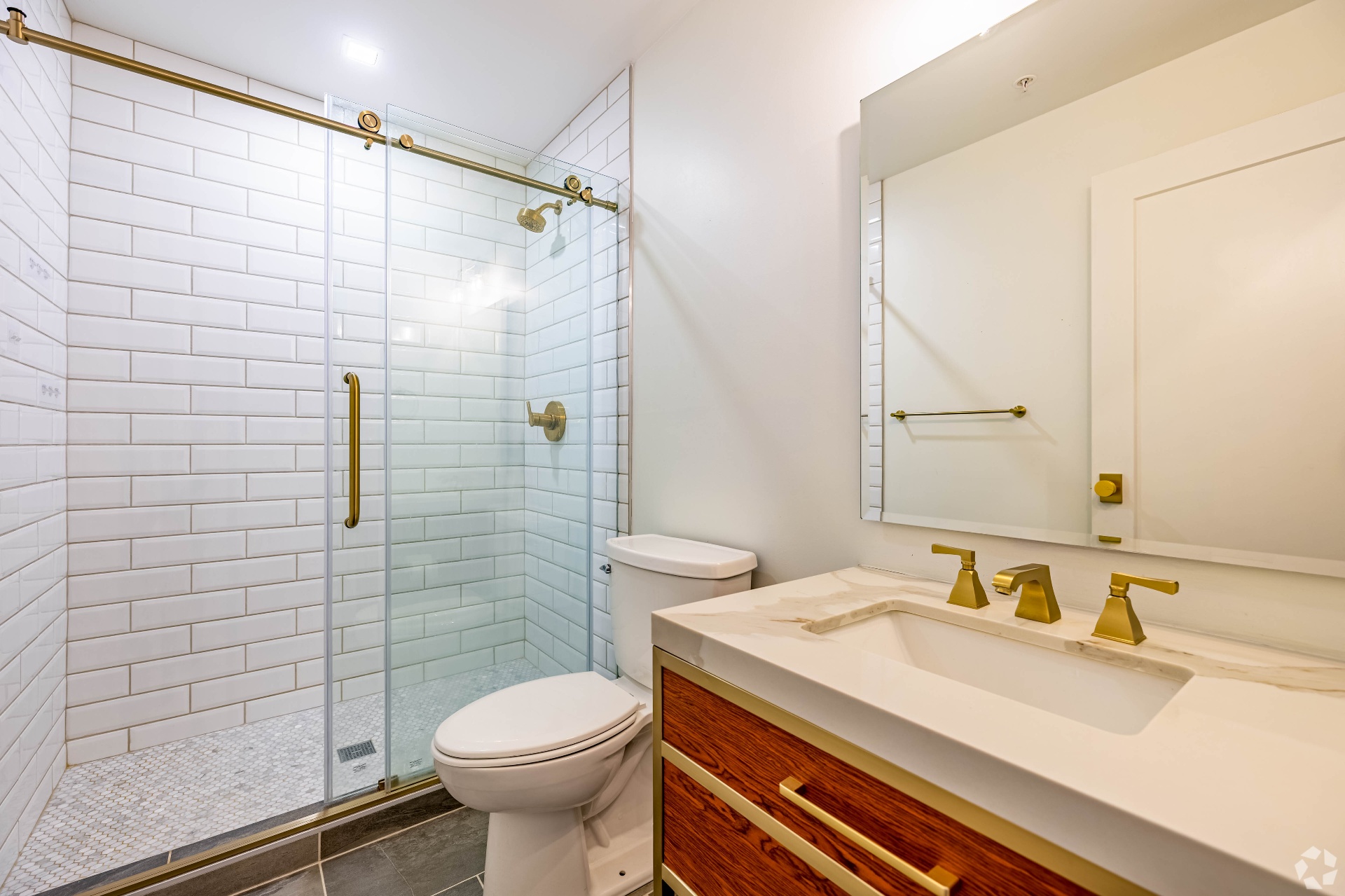 Home Telephone - Photo 3