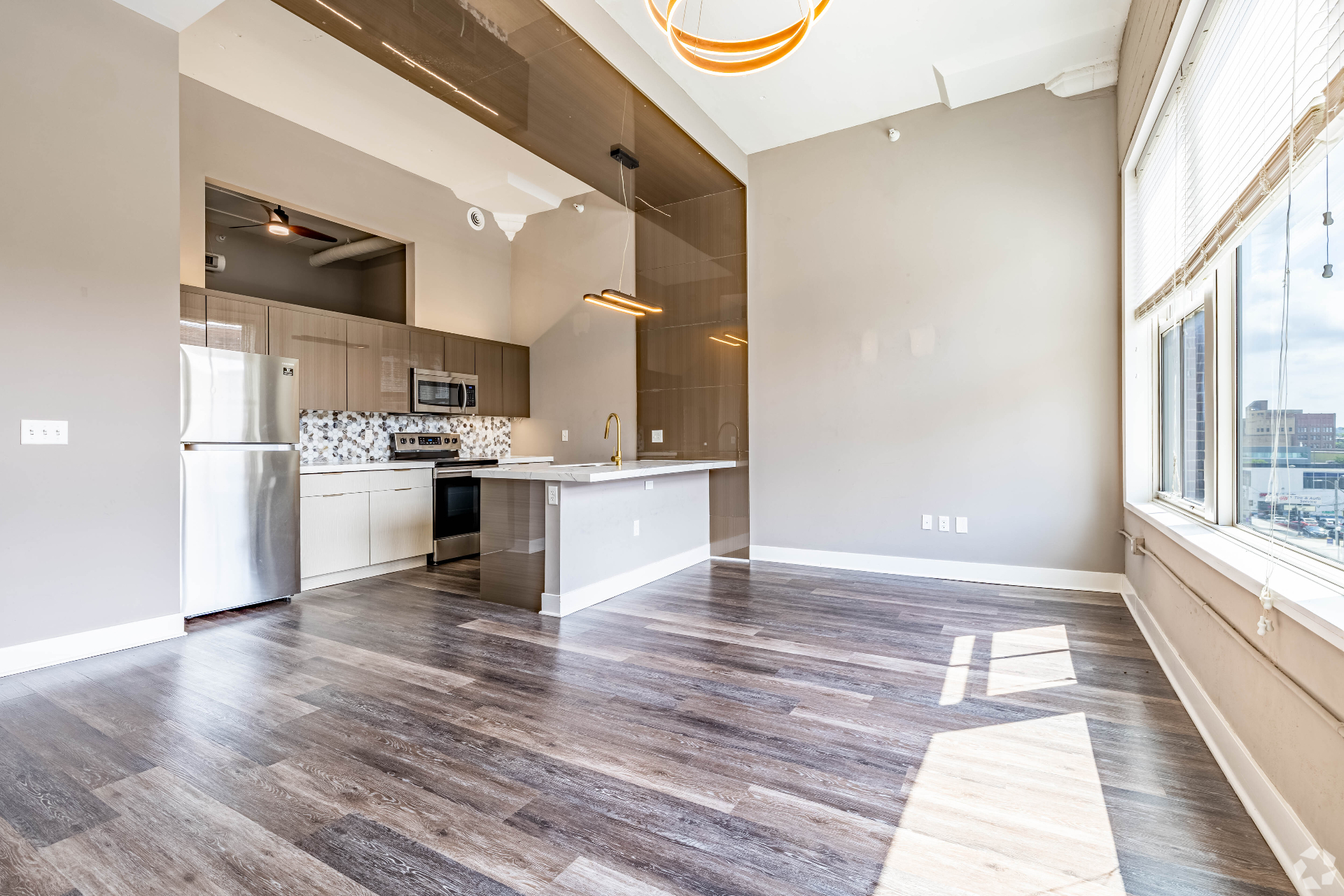 The Huffman Lofts - Photo 4